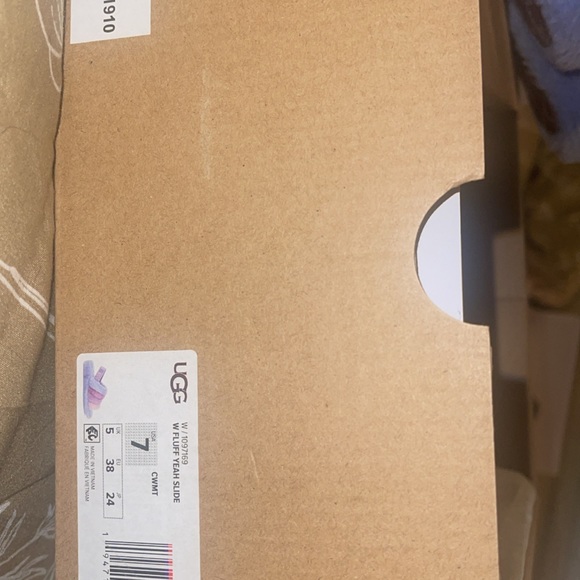 Ugg slides purple multi color - Picture 4 of 4